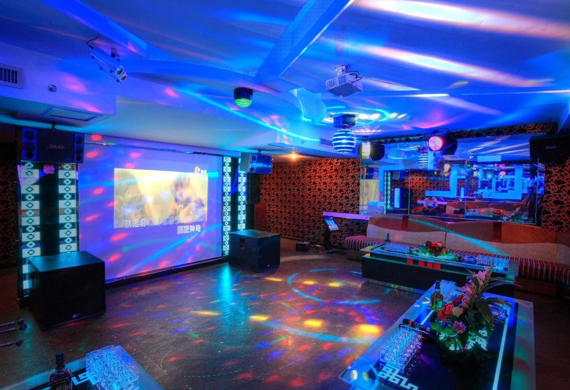 Jasper International Hotel Yangshuo Facilidades foto